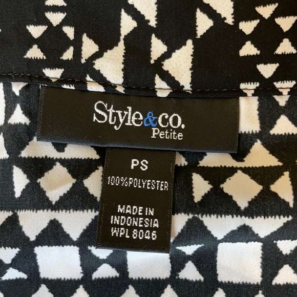 Style & Co geometric sleeveless top peplum PS - Picture 9 of 12